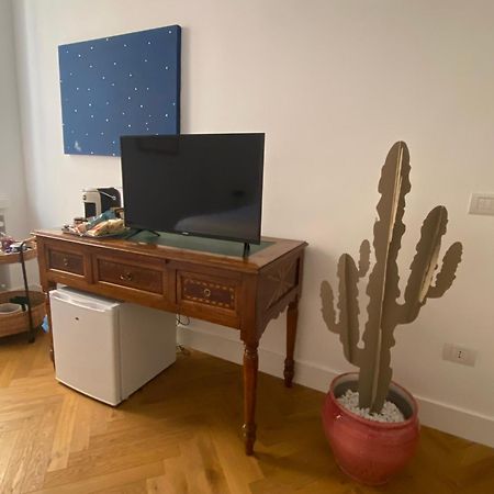 לינה וארוחת בוקר סלרנו La Casa Di Temalo מראה חיצוני תמונה
